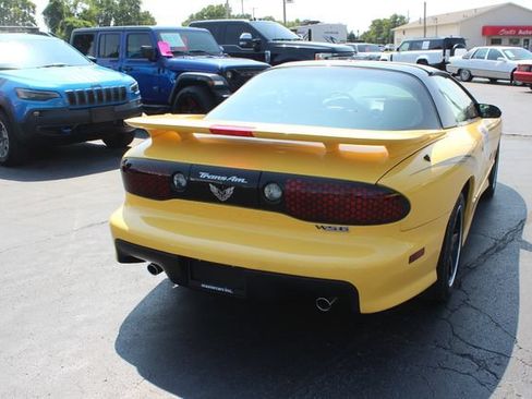Used 2002 Pontiac Firebird Trans Am RWD image 13
