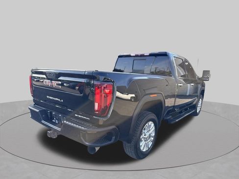 Used 2022 GMC Sierra 2500 Denali AWD/4WD image 6
