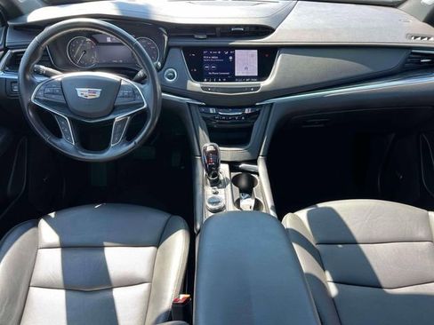 Certified 2023 Cadillac XT5 Premium Luxury AWD/4WD image 15