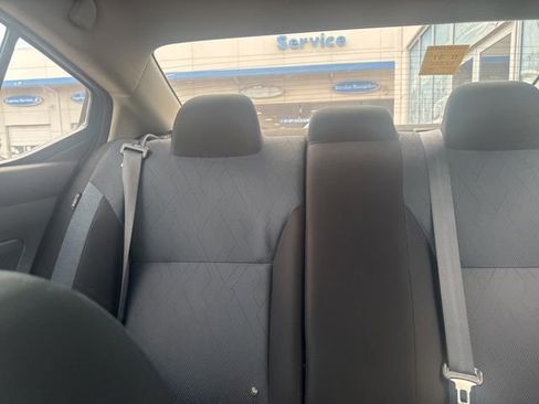 Used 2023 Nissan Versa SV FWD image 19