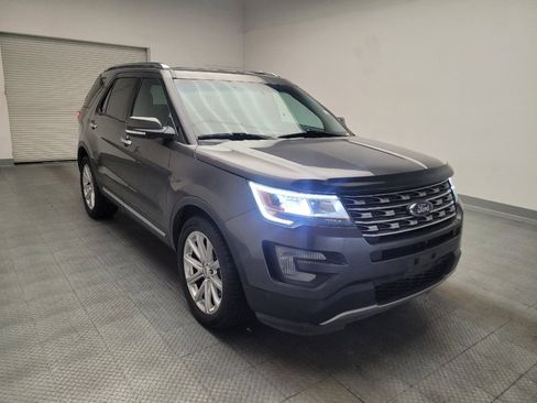 Used 2017 Ford Explorer Limited FWD image 13