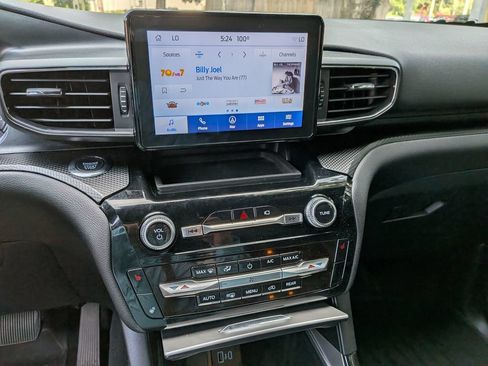 Used 2022 Ford Explorer ST-Line RWD image 33