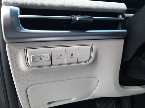 Used 2025 Hyundai Tucson SEL image 17