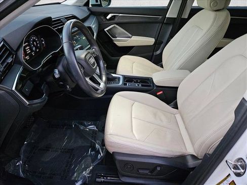 Used 2020 Audi Q3 2.0T Premium w/ Convenience Package image 16
