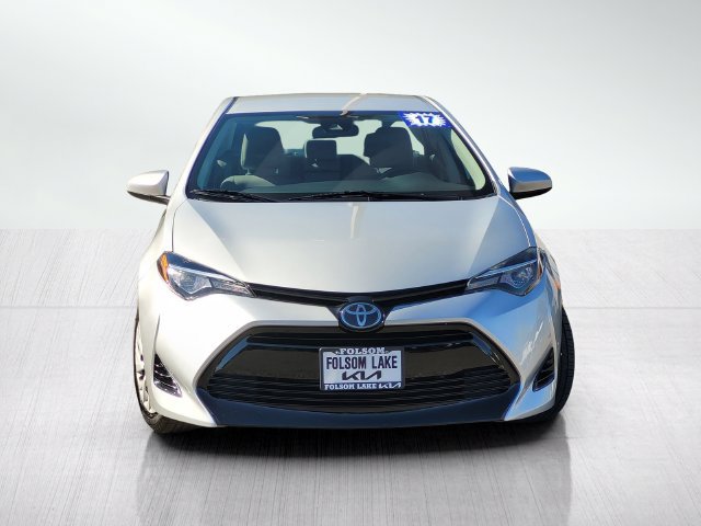 Used 2017 Toyota Corolla LE FWD image 2