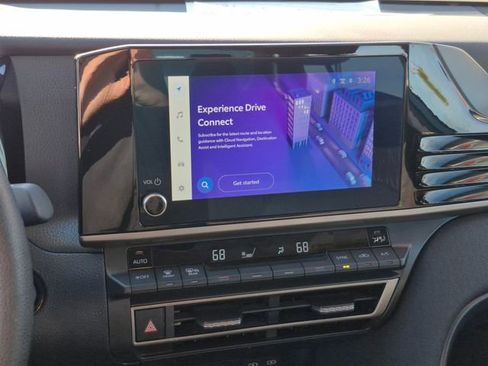 Used 2025 Toyota Camry LE image 14