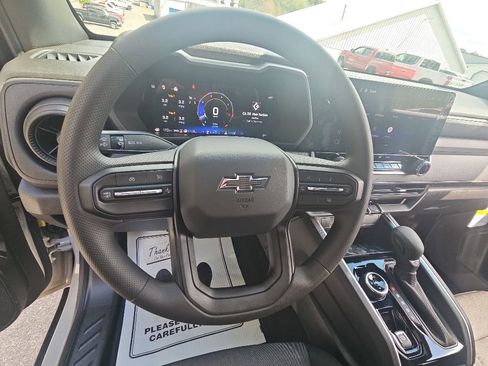 New 2026 Chevrolet Colorado Trail Boss AWD/4WD image 12