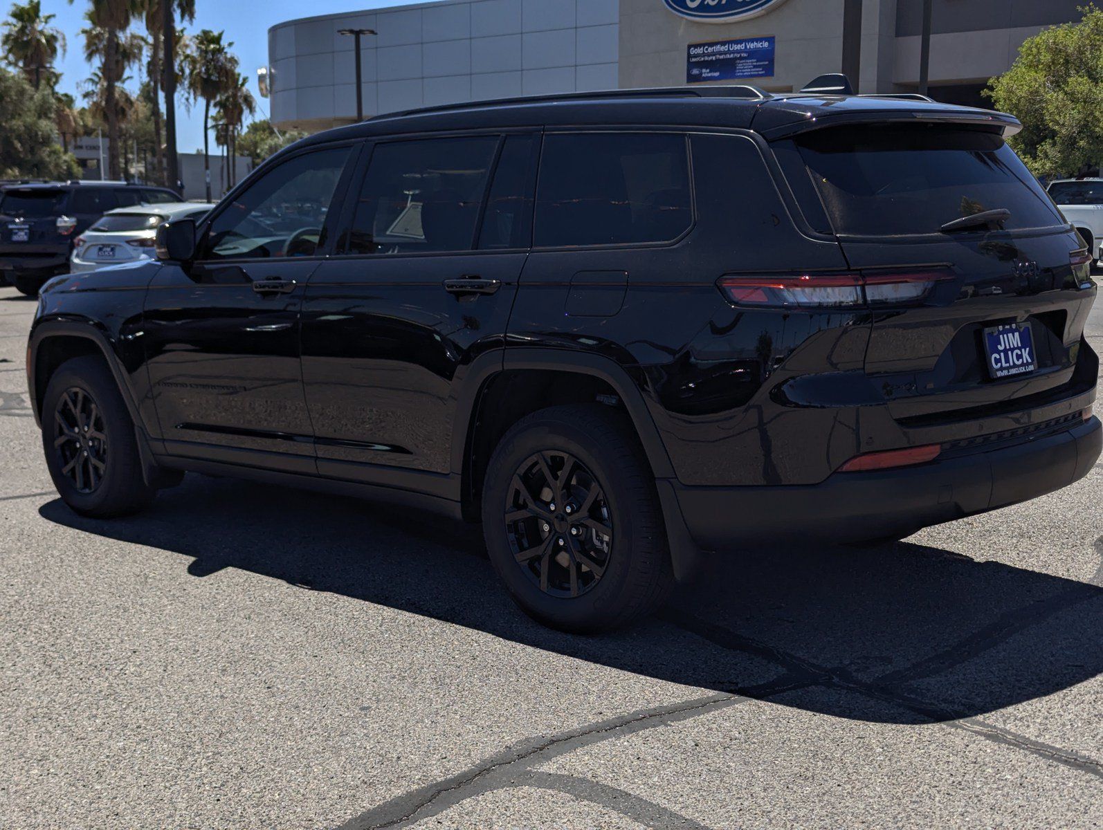 Used 2025 Jeep Grand Cherokee L Altitude AWD/4WD image 4