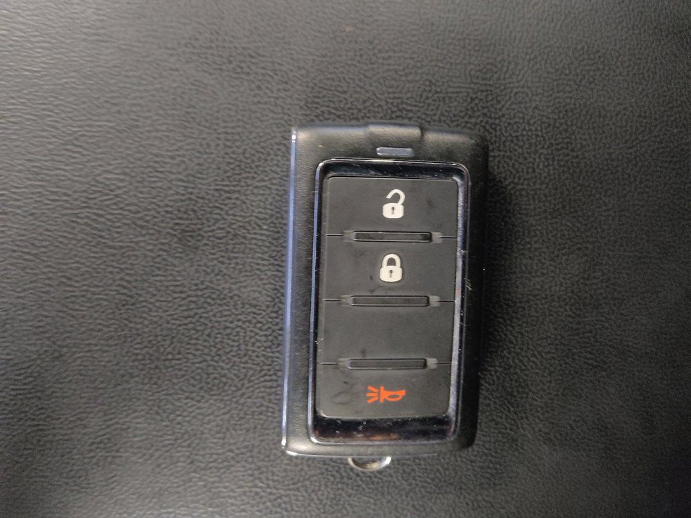 Used 2023 Jeep Grand Cherokee Laredo X AWD/4WD image 32