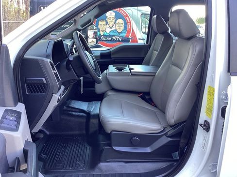 Used 2022 Ford F250 XL w/ Power Equipment Group image 20