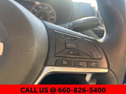 Used 2021 Nissan Altima 2.5 SV image 11