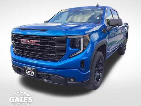Used 2024 GMC Sierra 1500 Elevation AWD/4WD image 5