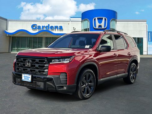 New 2026 Honda Pilot Sport image 3