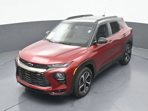 Used 2023 Chevrolet TrailBlazer RS FWD image 44