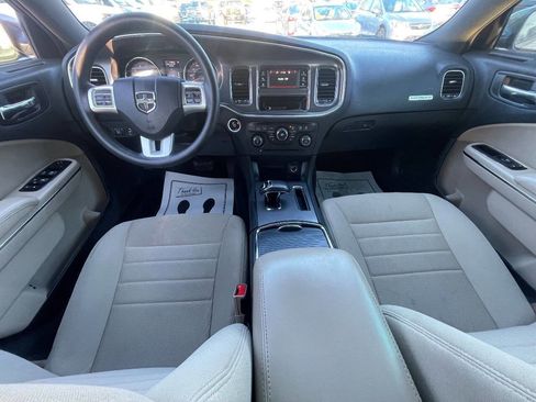 Used 2014 Dodge Charger SE image 14