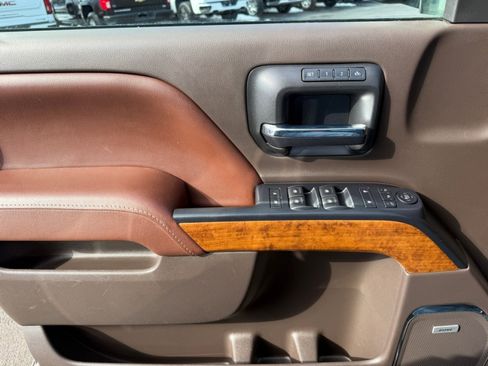 Used 2016 Chevrolet Silverado 1500 High Country w/ High Country Premium Package image 36