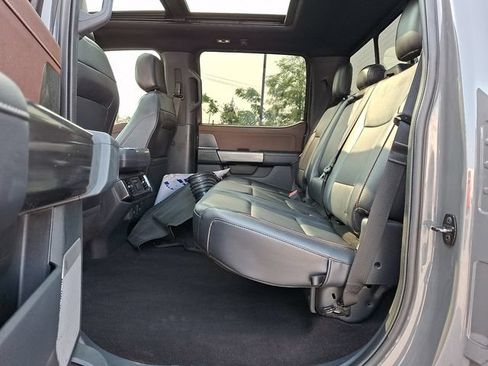 Used 2021 Ford F150 Lariat w/ Equipment Group 502A High AWD/4WD image 13