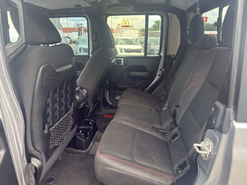Used 2020 Jeep Gladiator Rubicon AWD/4WD image 21