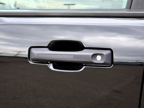 Used 2022 Ford Maverick XL image 13