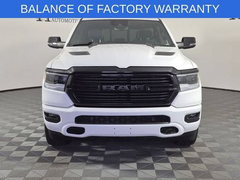 Used 2024 RAM 1500 Laramie AWD/4WD image 3