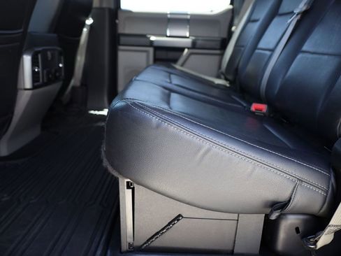 Used 2019 Ford F250 XLT w/ XLT Premium Package AWD/4WD image 20