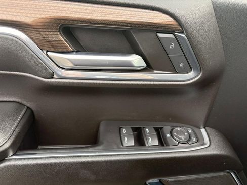 Used 2024 Chevrolet Silverado 1500 LT image 13