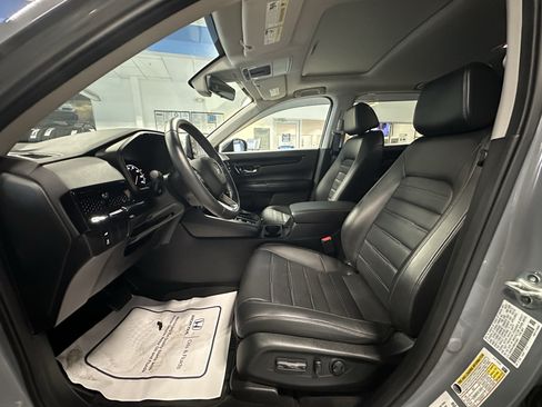 Used 2024 Honda CR-V EX-L image 10