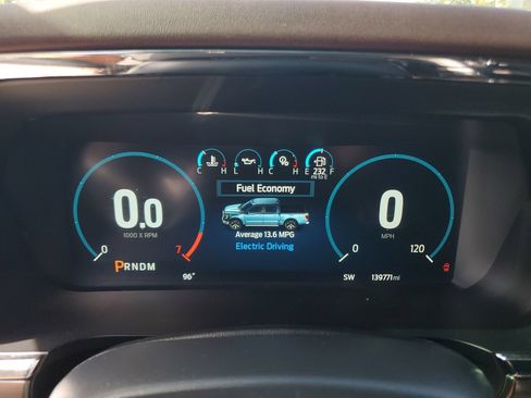 Used 2022 Ford F150 Lariat AWD/4WD image 32