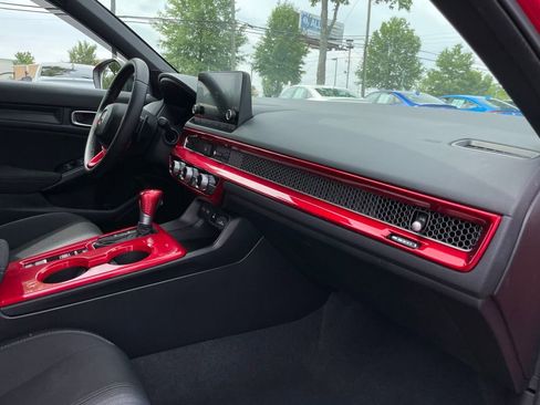 Certified 2025 Honda Civic Sport image 30