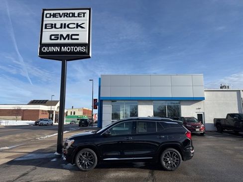 Used 2024 GMC Terrain Denali w/ Black Diamond Edition image 2