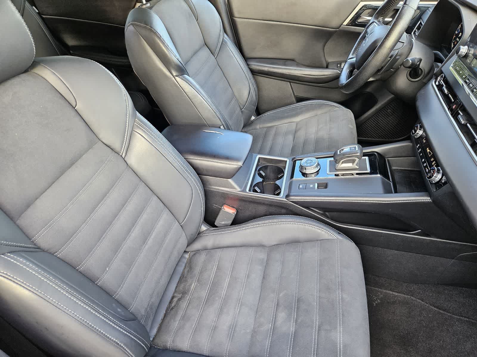 Used 2022 Mitsubishi Outlander SE FWD image 12