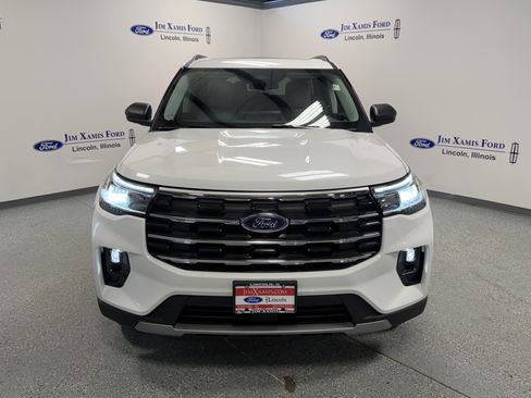 New 2026 Ford Explorer Active w/ Active Comfort Package image 2