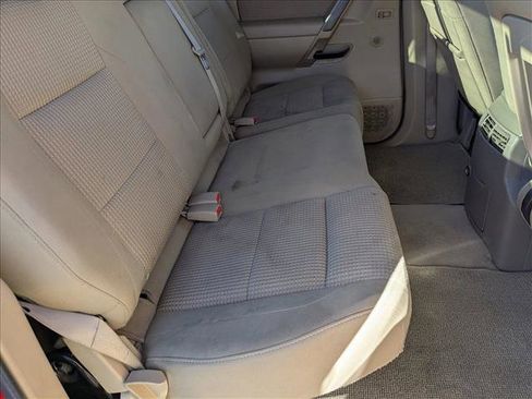 Used 2008 Nissan Titan XE image 19
