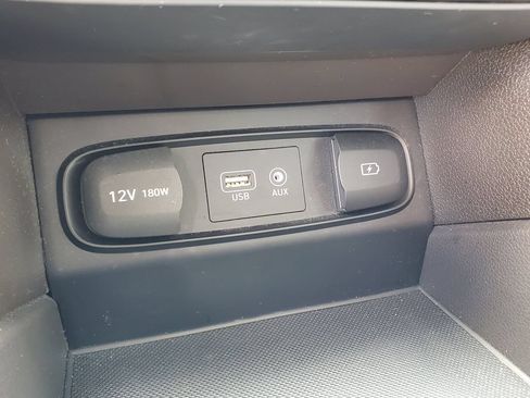Used 2020 Hyundai Santa Fe SEL FWD image 27