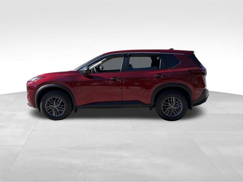 Certified 2021 Nissan Rogue S image 4
