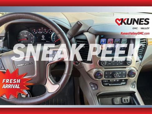 Used 2017 GMC Yukon XL Denali w/ Open Road Package AWD/4WD image 7