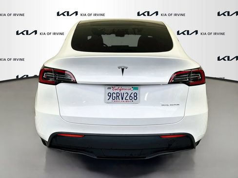 Used 2023 Tesla Model Y Long Range AWD/4WD image 7