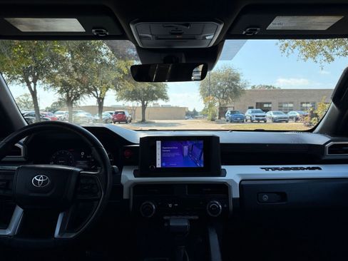 Used 2024 Toyota Tacoma TRD Off-Road image 69