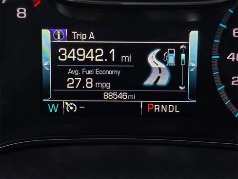 Used 2017 Chevrolet Cruze LT image 26