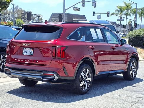 Used 2022 Kia Sorento S FWD image 5