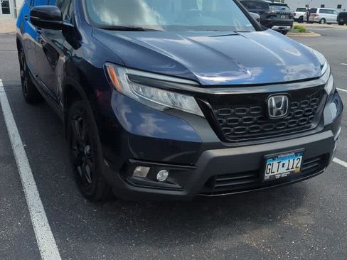 Used 2021 Honda Passport Elite image 2