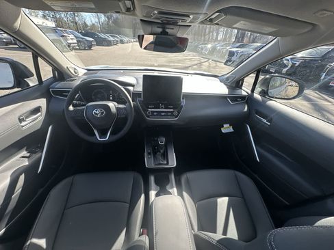 New 2026 Toyota Corolla Cross XLE w/ Convenience Package AWD/4WD image 33