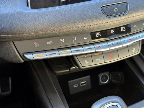 Used 2019 Cadillac XT4 Sport w/ Cold Weather Package image 26