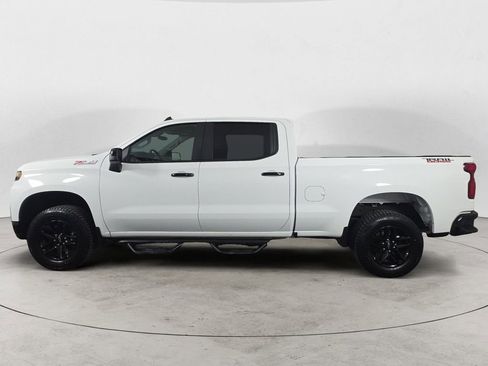 Used 2020 Chevrolet Silverado 1500 LT Trail Boss image 2