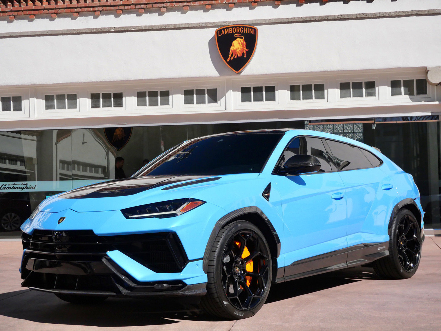 Used 2024 Lamborghini Urus Performante AWD/4WD image 24