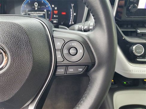 Used 2023 Toyota Corolla XSE image 18