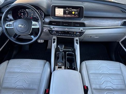 Used 2020 Kia Telluride SX w/ SX Prestige Package image 13