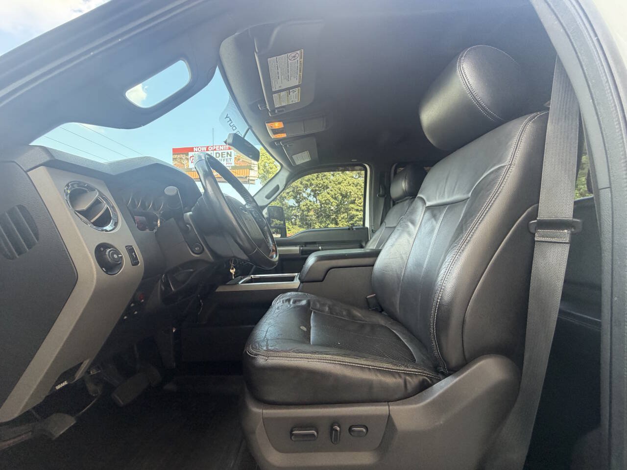 Used 2013 Ford F350 Lariat w/ Chrome Pkg AWD/4WD image 4