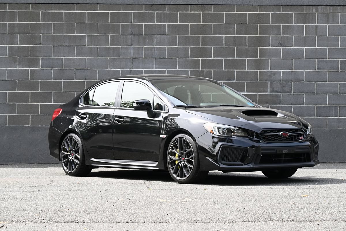 Used 2018 Subaru WRX STI Limited AWD/4WD image 2