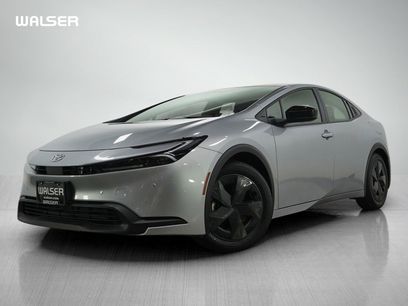 Used 2025 Toyota Prius LE